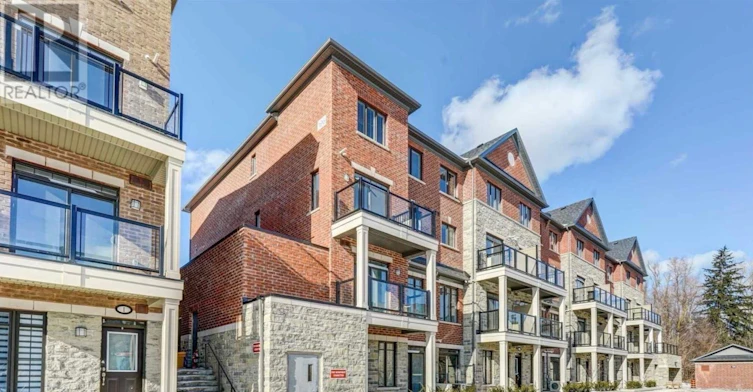 21-196 Pine Grove Road W, Vaughan, ON, L4L 2H2