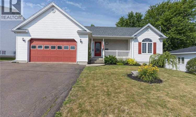 11 Weymond Crescent
