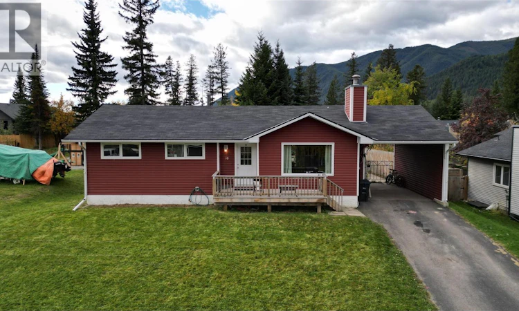 10 Cascade Crescent