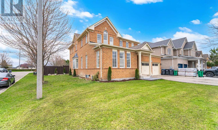 69 Bloomsbury Avenue