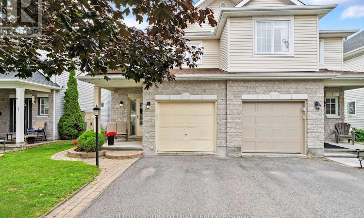 9 Alameda Way