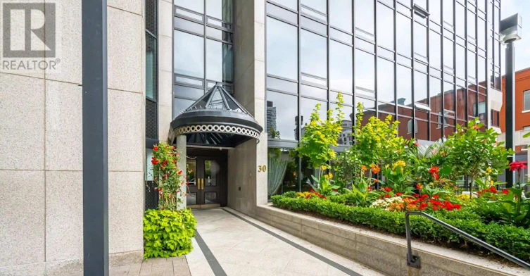 901-30 Wellington Street E, Toronto, ON, M5E 1S3 - 3