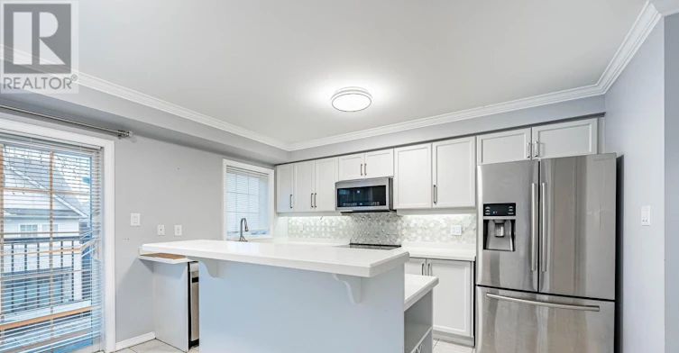 419 Rossland Road E, Ajax, ON, L1Z 0M7 - 13