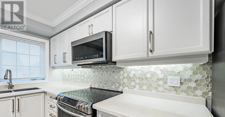 419 Rossland Road E, Ajax, ON, L1Z 0M7 - 16