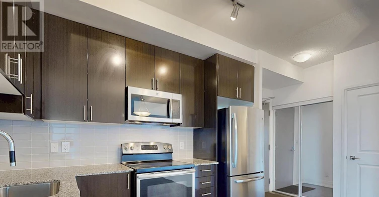 1212-7167 Yonge Street, Vaughan, ON, L3T 0E1 - 11