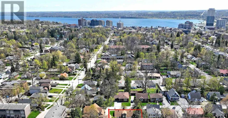 10 North Street, Barrie, ON, L4M 2R9 - 4
