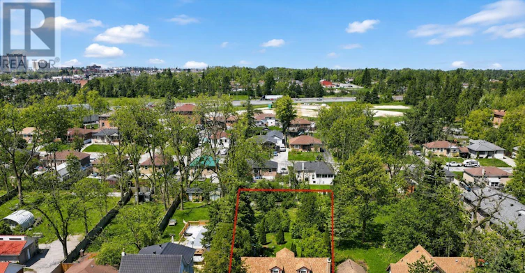 10 North Street, Barrie, ON, L4M 2R9