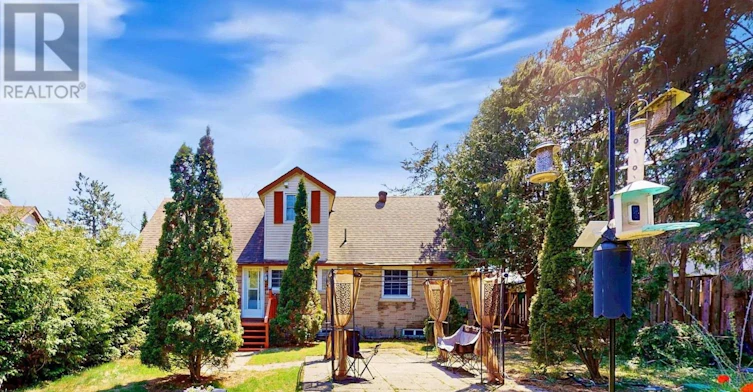 10 North Street, Barrie, ON, L4M 2R9 - 18