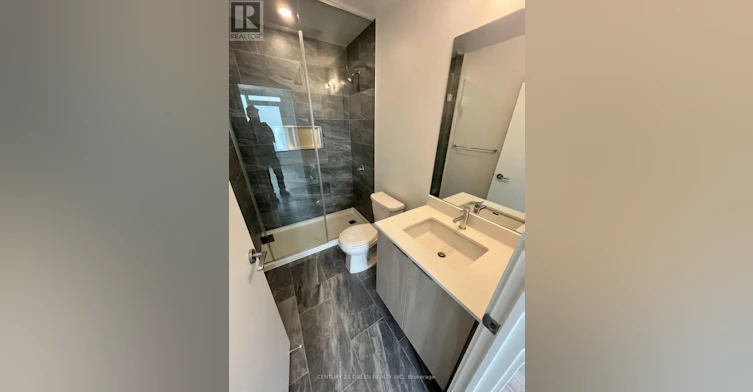 3503-395 Square One Drive, Mississauga, ON, L5B 0P6 - 4