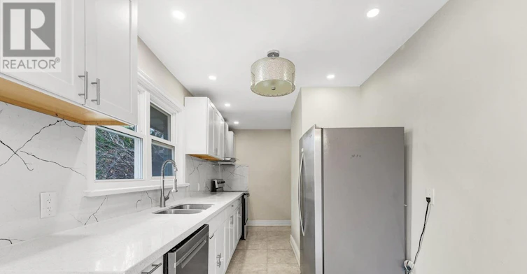 MAIN LEVEL-5866 Valley Way, Niagara Falls, ON, L2E 1Y1 - 8