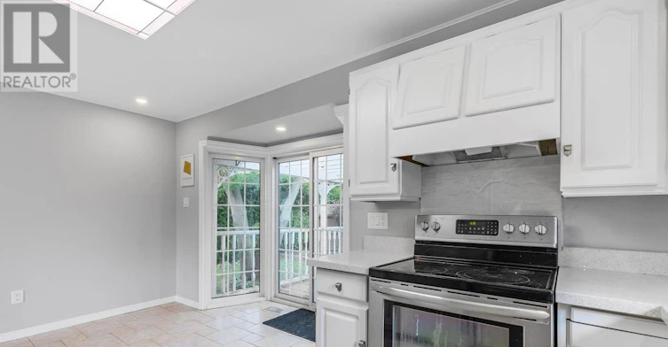 MAIN-71 Organ Crescent, Hamilton, ON, L8T 1Y8 - 11