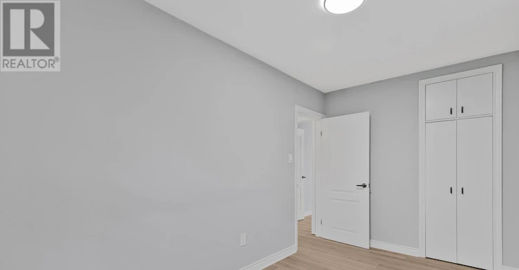 MAIN-71 Organ Crescent, Hamilton, ON, L8T 1Y8 - 12