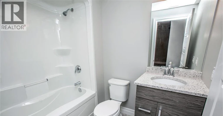 205-5840 Newman, Lasalle, ON, N9H 1S5 - 11
