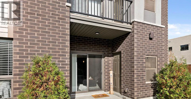 205-5840 Newman, Lasalle, ON, N9H 1S5 - 2
