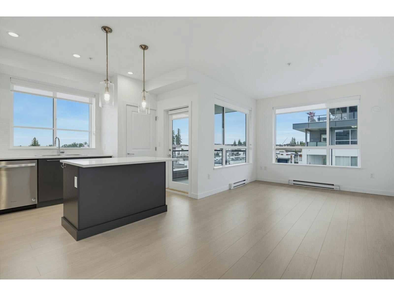 B503-20834 80 Avenue, Langley, BC, V2Y 3M5
