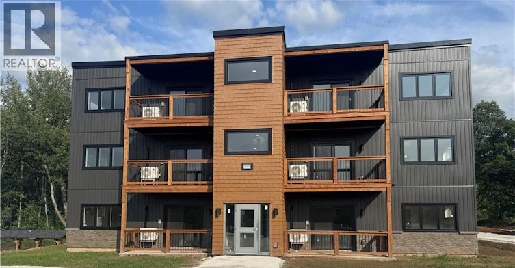 104-268 Main Street, Hampton, NB, E5N 6B8