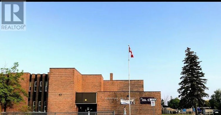 6 Harrington Crescent, Toronto, ON, M2M 2Y5 - 12