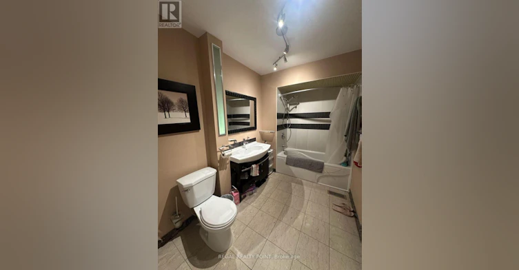 6 Harrington Crescent, Toronto, ON, M2M 2Y5 - 11