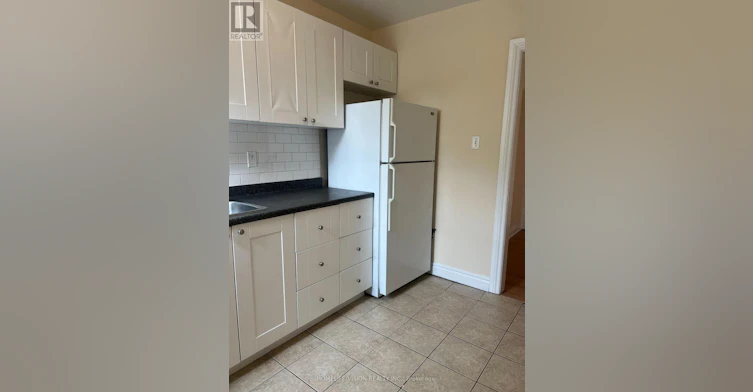 1-788 Eglinton Avenue E, Toronto, ON, M4G 2L1 - 3