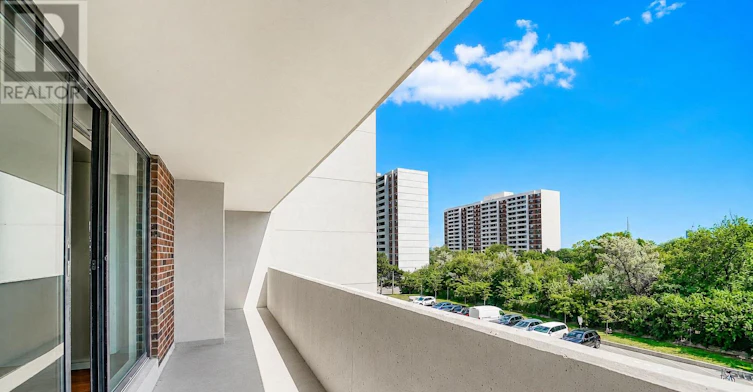 407-301 Prudential Drive, Toronto, ON, M1P 4V3 - 27