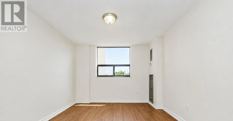 407-301 Prudential Drive, Toronto, ON, M1P 4V3 - 23