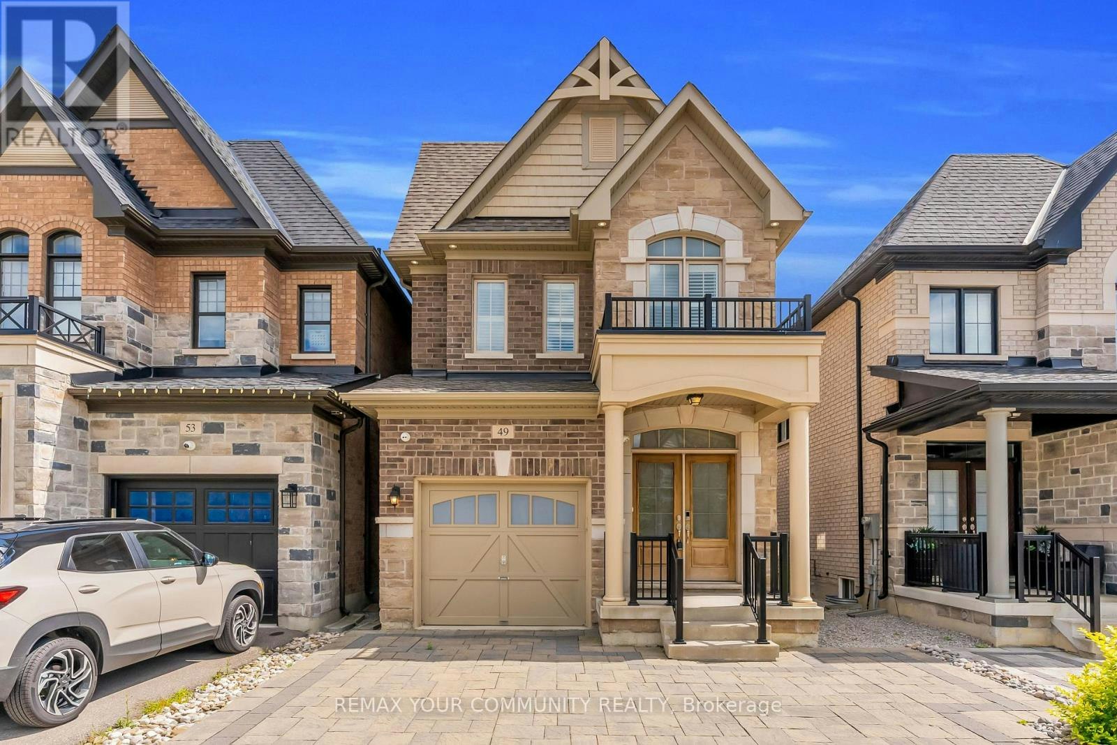 49 Zenith Avenue, Vaughan, ON, L4H 4K9