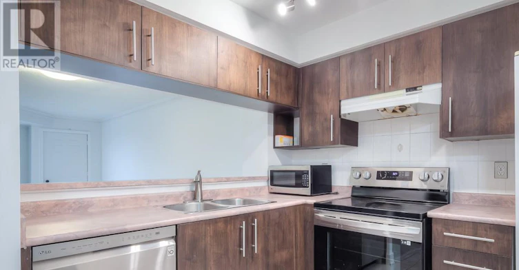 511-190 Manitoba Street, Toronto, ON, M8Y 3Y8 - 9