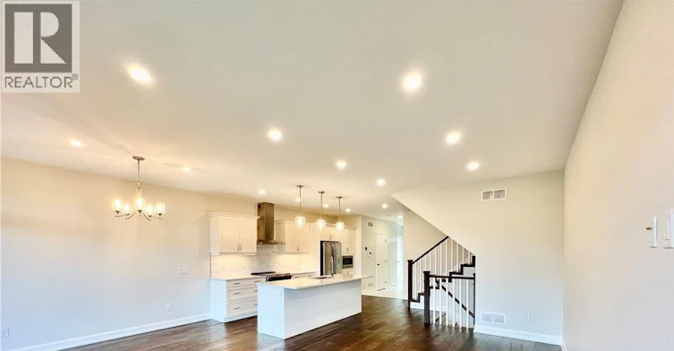 7174 Parsa Street, Niagara Falls, ON, L2H 3T1 - 4