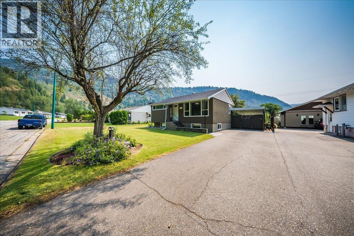 1112 Marianna Crescent, Trail, BC, V1R 1C7 - 30