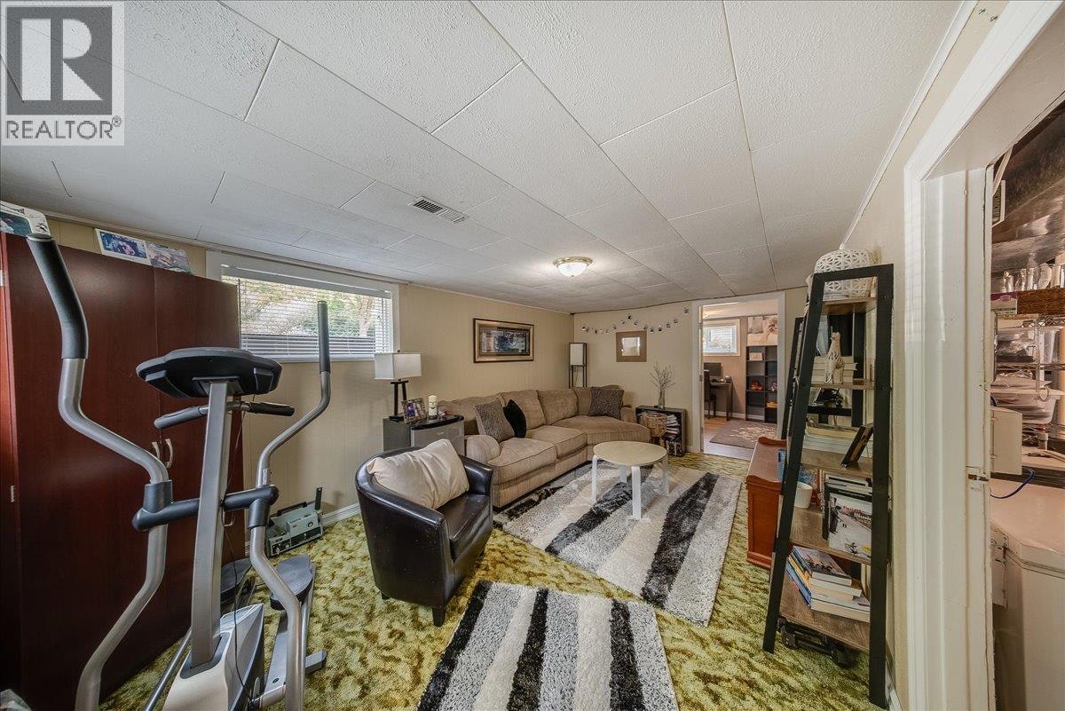 1112 Marianna Crescent, Trail, BC, V1R 1C7 - 23