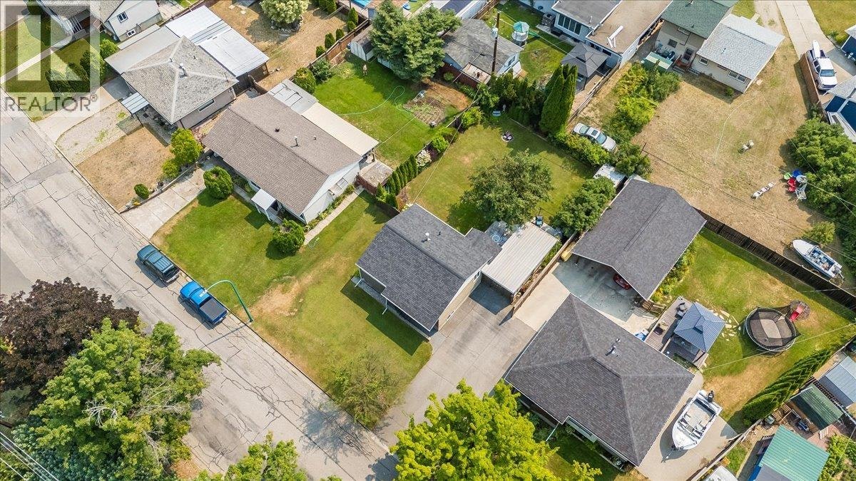 1112 Marianna Crescent, Trail, BC, V1R 1C7 - 51