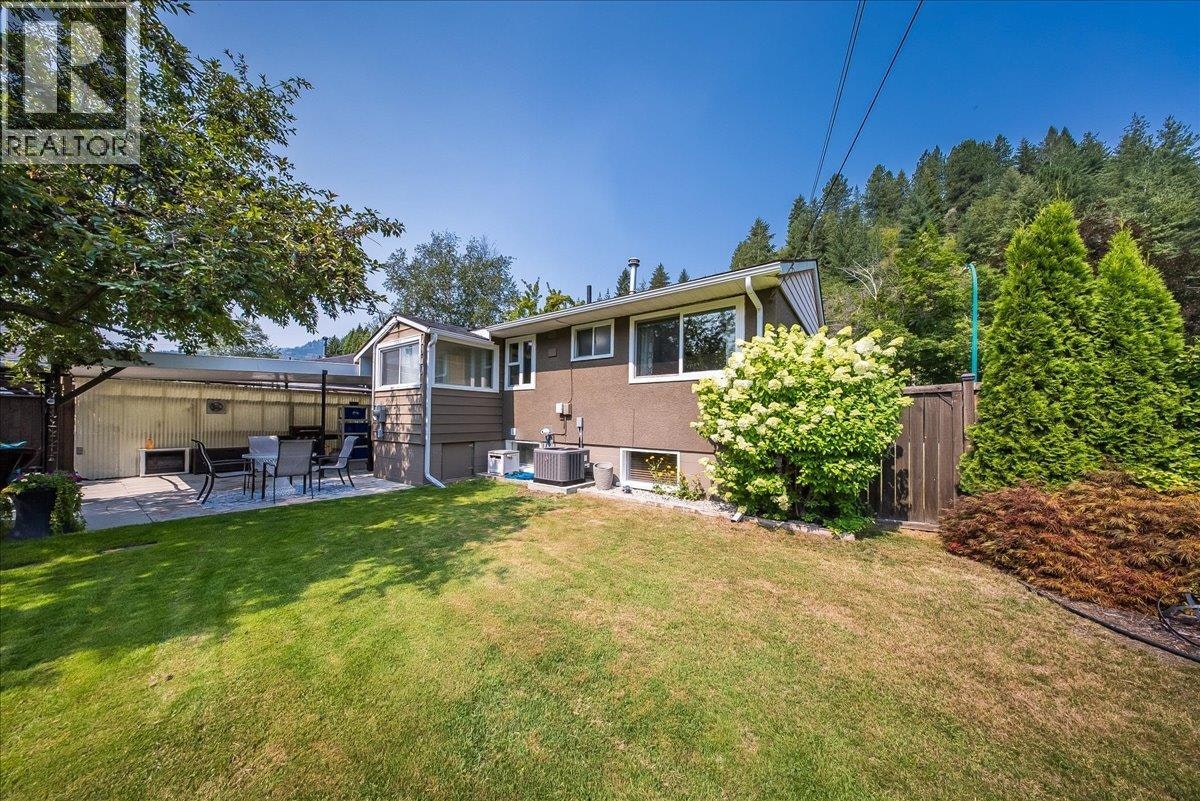 1112 Marianna Crescent, Trail, BC, V1R 1C7 - 45