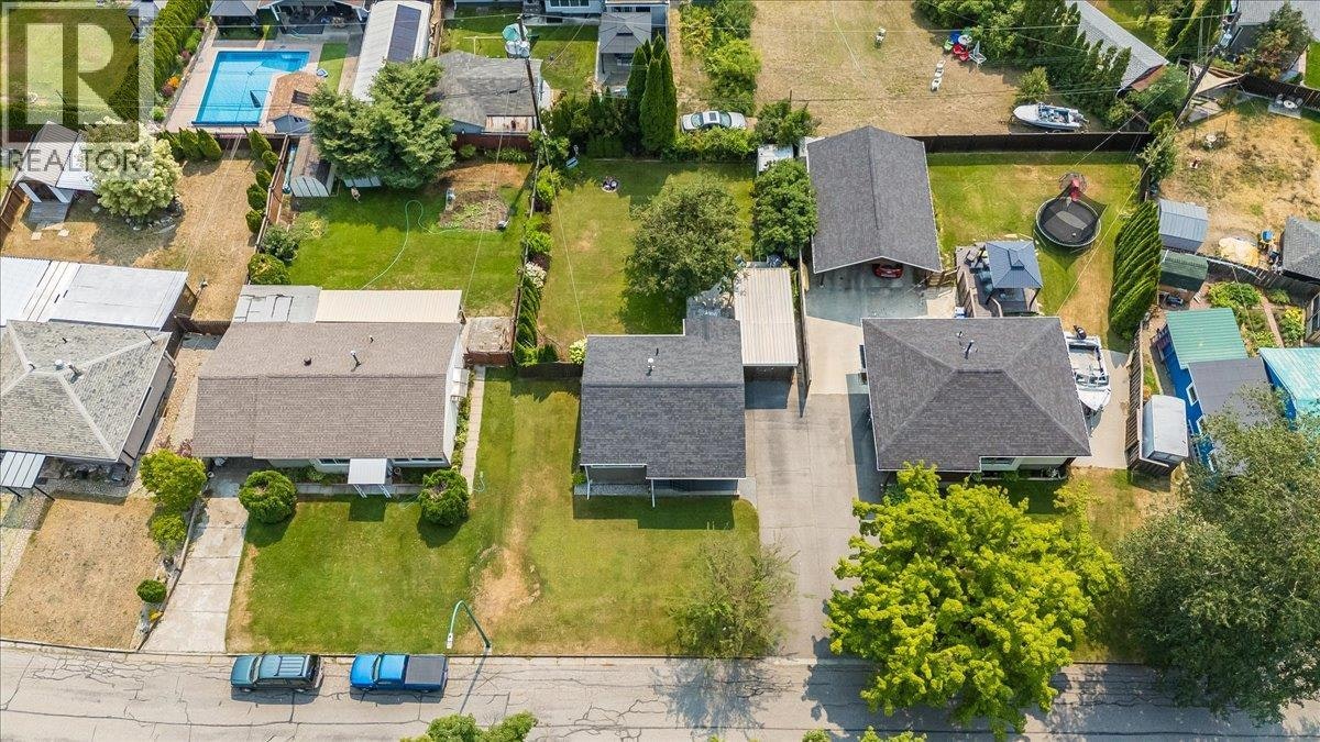 1112 Marianna Crescent, Trail, BC, V1R 1C7 - 48