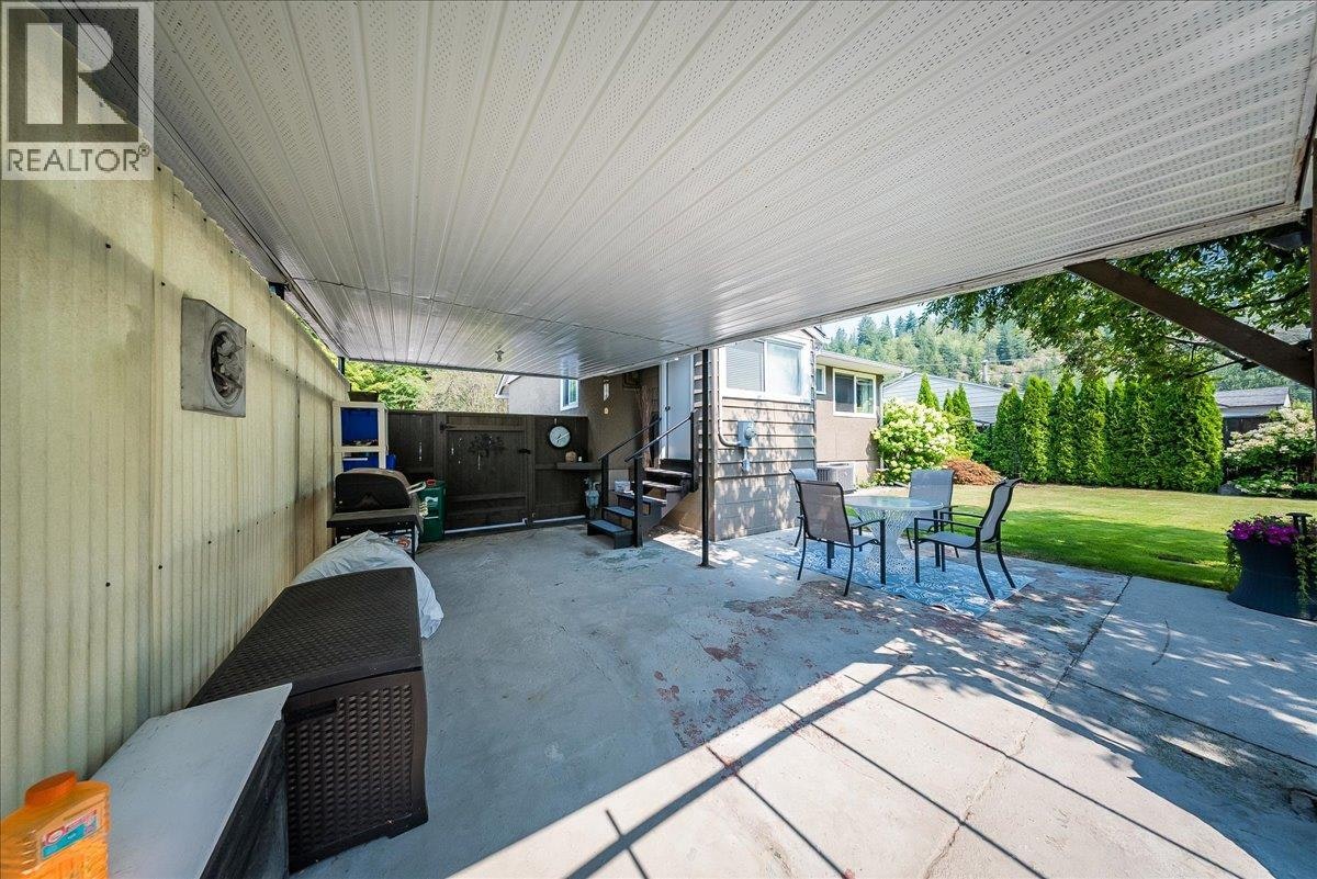 1112 Marianna Crescent, Trail, BC, V1R 1C7 - 36