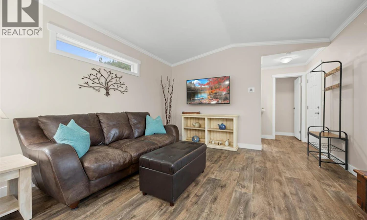 33-1860 Boucherie Road
