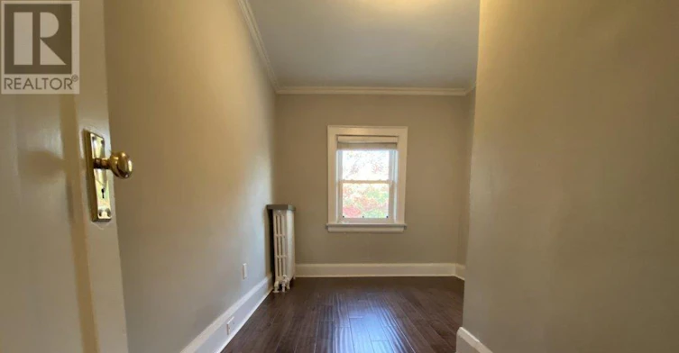 22 Lorindale Avenue, Toronto, ON, M5M 3C2 - 18