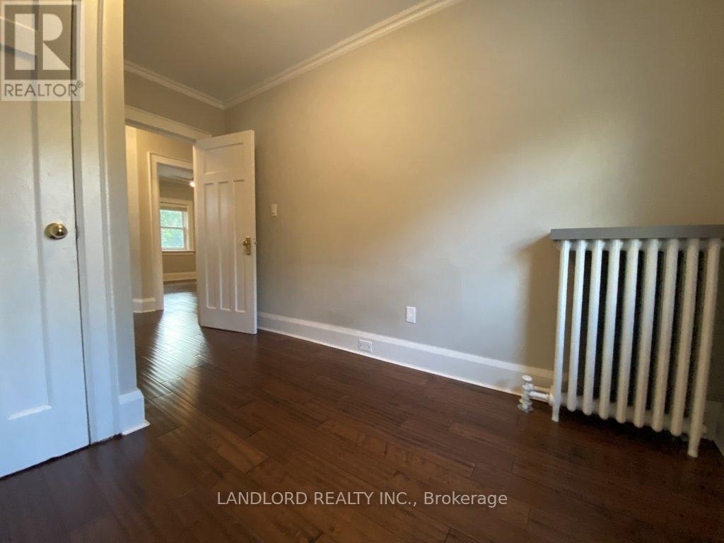 22 Lorindale Avenue, Toronto, ON, M5M 3C2 - 19