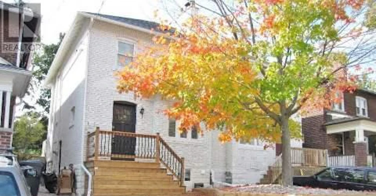 22 Lorindale Avenue, Toronto, ON, M5M 3C2 - 37