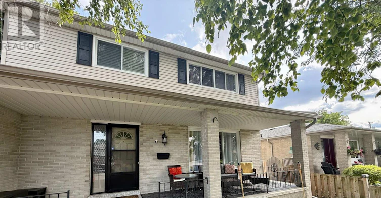 906 Cecylia Court, Pickering, ON, L1W 2Y1 - 2