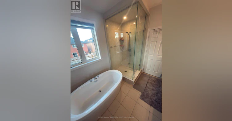 11 Jinnah Avenue, Markham, ON, L3S 0G2 - 7