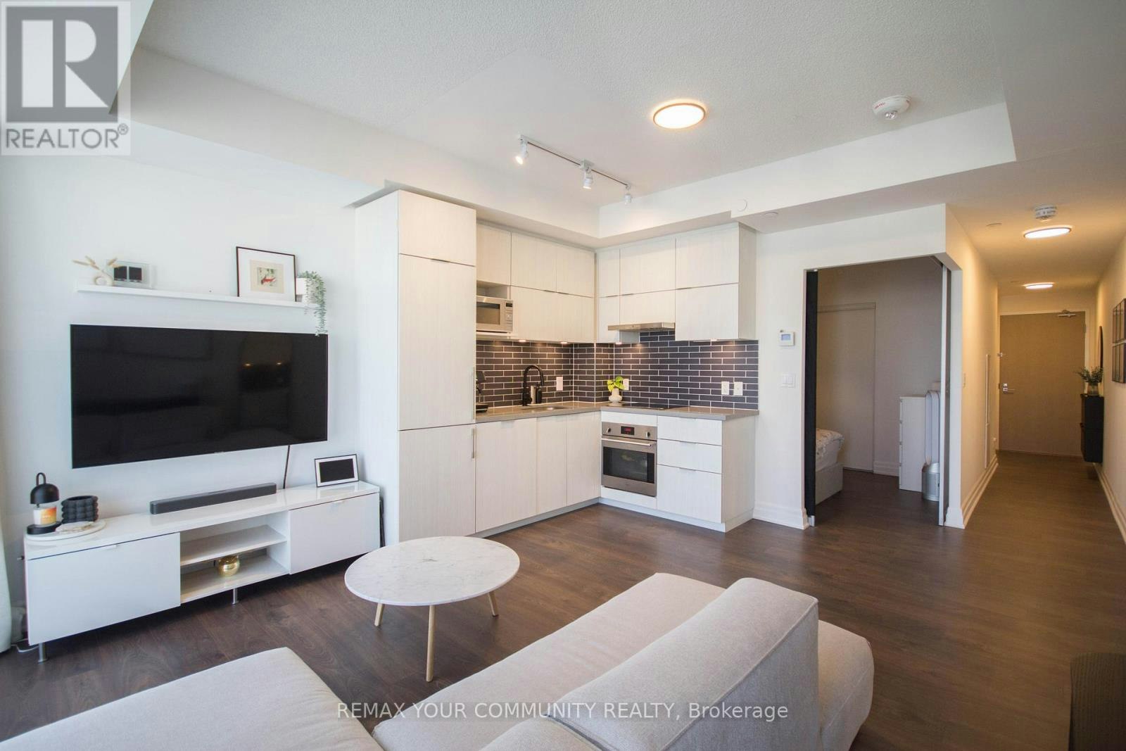 1005-10 Rouge Valley Drive W, Markham, ON, L6G 0G9