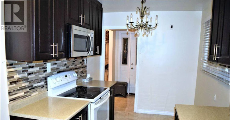 7426 Catalpa Road, Mississauga, ON, L4T 2T3 - 32