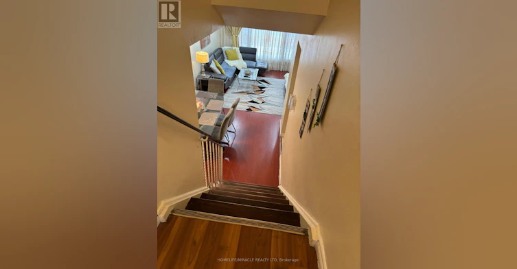 7426 Catalpa Road, Mississauga, ON, L4T 2T3 - 14