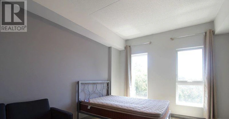 402-77 Leland Street, Hamilton, ON, L8S 3A1 - 7