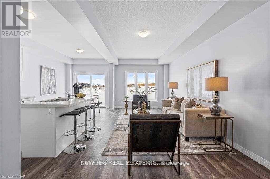 4855 Pettit Avenue, Niagara Falls, ON, L2E 0B7 - 11