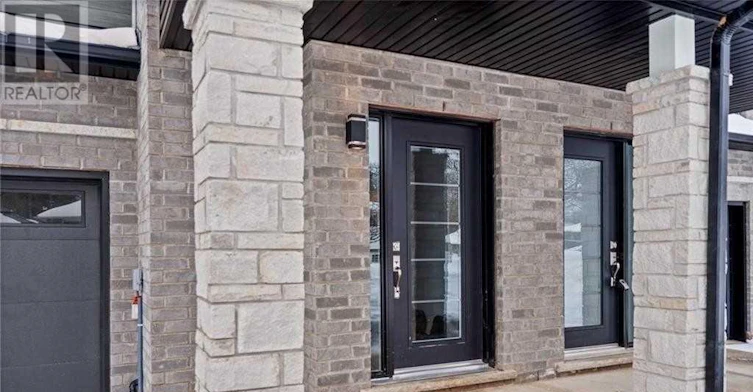 4855 Pettit Avenue, Niagara Falls, ON, L2E 0B7 - 4