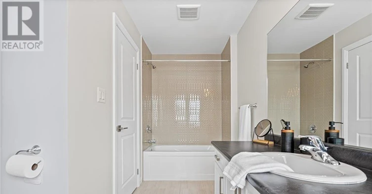 4855 Pettit Avenue, Niagara Falls, ON, L2E 0B7 - 20