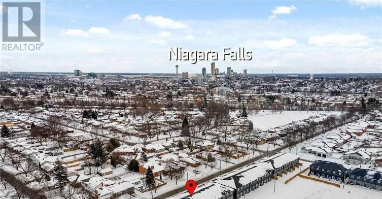 4855 Pettit Avenue, Niagara Falls, ON, L2E 0B7 - 3