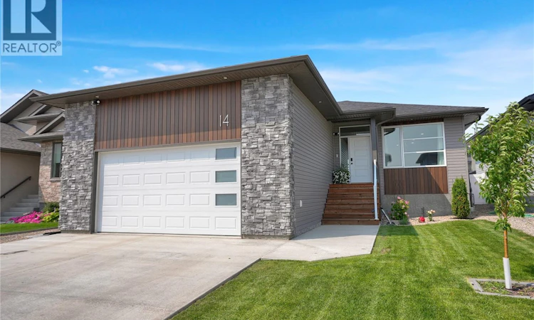 14 Clunie Court