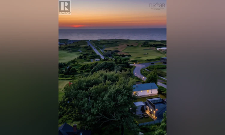 19 Beach Road